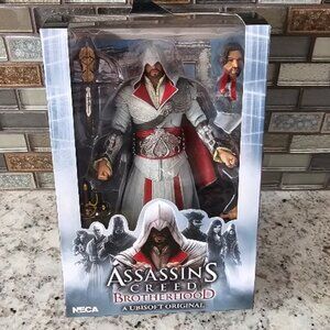 NEW Still Sealed Assassins Creed Brotherhood Figure Figurine NECA Ubisoft